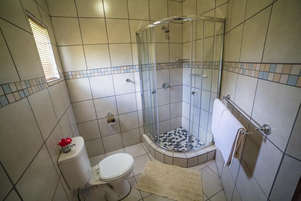 Beryl1 Guest House Клерксдорп Екстериор снимка