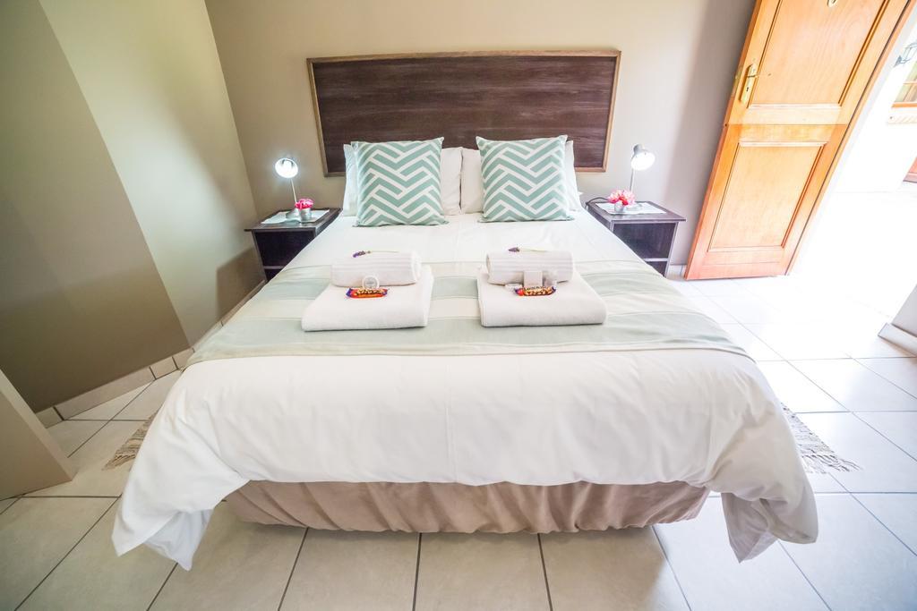 Beryl1 Guest House Клерксдорп Екстериор снимка